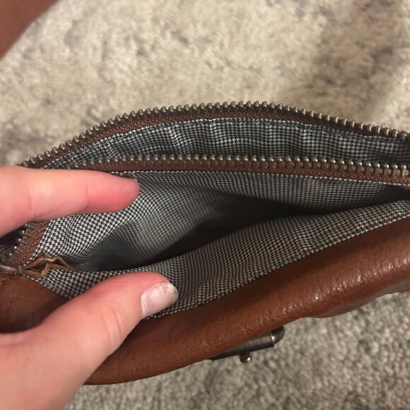 Spikes and Sparrows Cross Body Bag - Picture 4 of 5